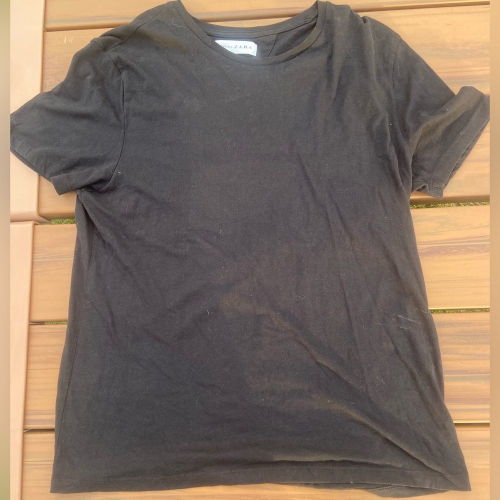 Men's Zara Essential Black tee